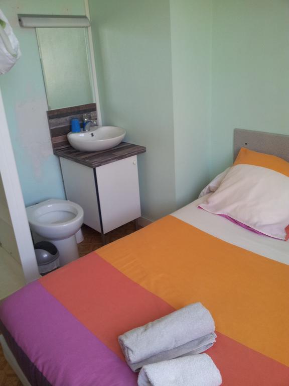 Auberge Bella Riva Creysse  部屋 写真